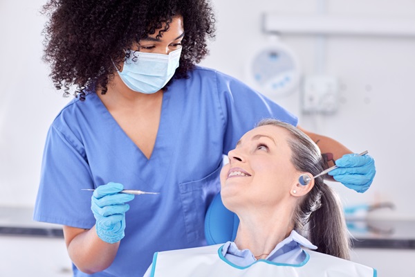 How A Cosmetic Dentist Improves The Appearance Of Your Smile